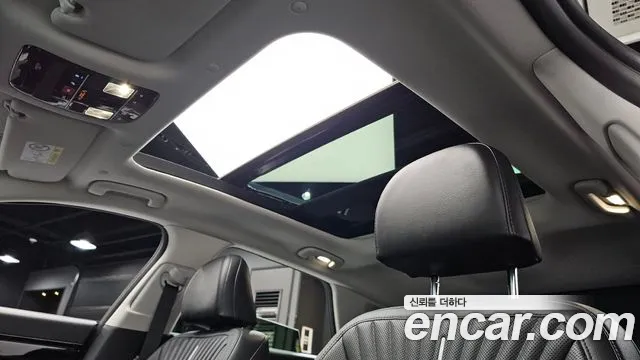Hyundai Grandeur GN7 — Фото автомобиля 18