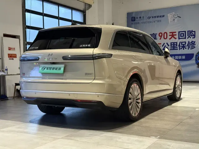 Onvo L90 — Фото автомобиля 9