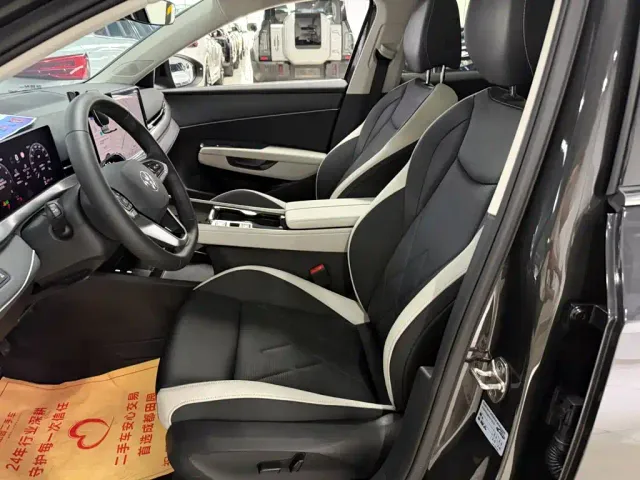 Volkswagen Sagitar — Фото автомобиля 8