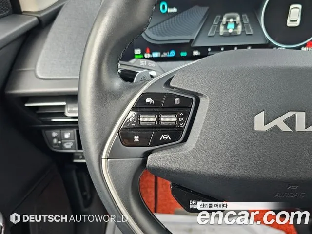 Kia EV6 — Фото автомобиля 16