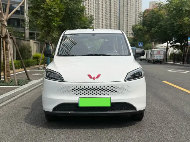 Wuling Hongguang — Фото автомобиля 2