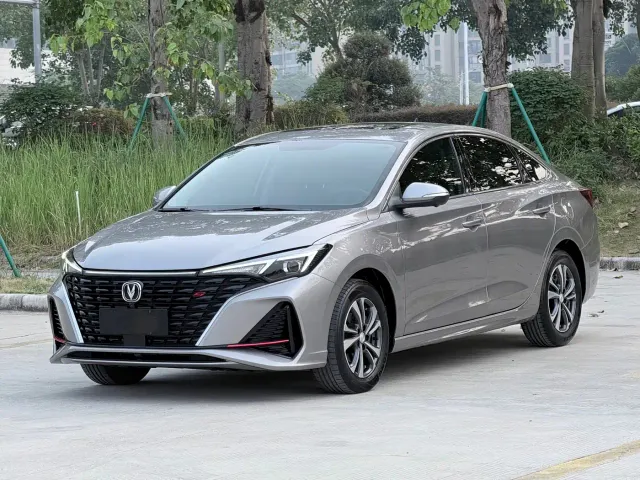 Фотография автомобиля — Changan Eado