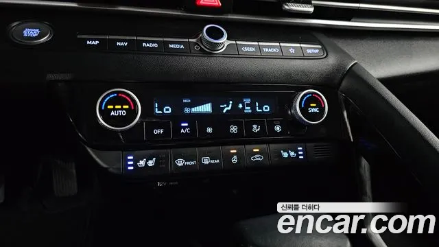 Hyundai Avante CN7 — Фото автомобиля 23