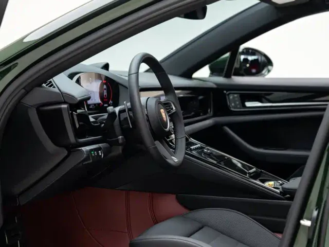 Porsche Panamera — Фото автомобиля 9