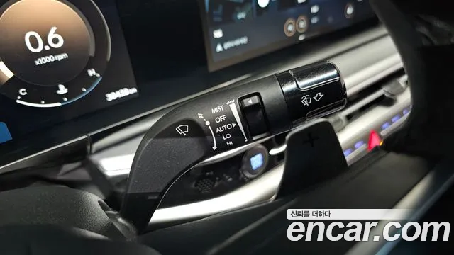 Hyundai Grandeur Grandeur (GN7) 2.5 Бензин 2WD — Фото автомобиля 29
