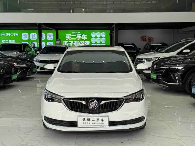 Buick Excelle — Фото автомобиля 2