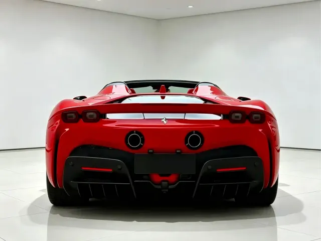 Ferrari SF90 — Фото автомобиля 5