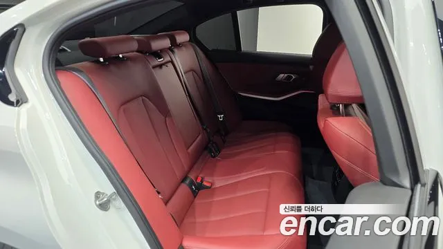 BMW 3-Series 3 серия (G20) — Фото автомобиля 8