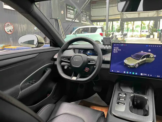 Xiaomi SU7 — Фото автомобиля 15