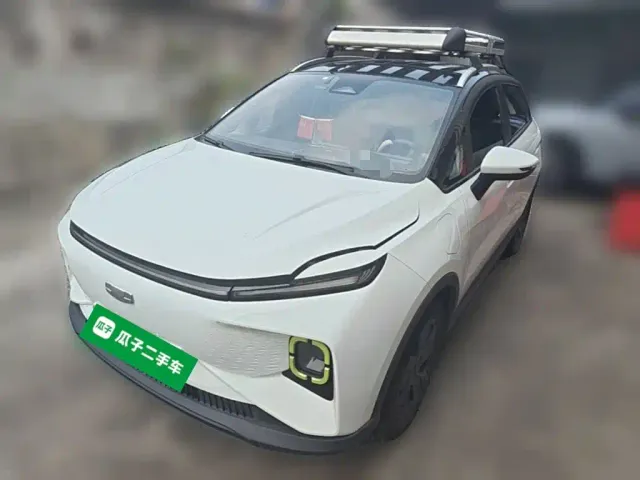 Фотография автомобиля — Geely Geometry E Firefly