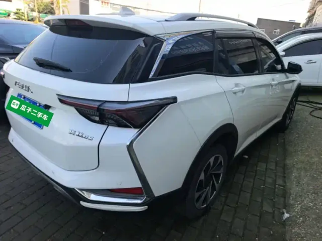 Dongfeng Yixuan GS — Фото автомобиля 6