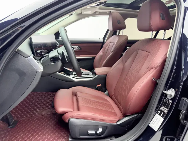 BMW 3 Series — Фото автомобиля 12