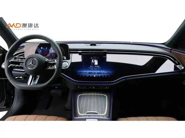 Mercedes-Benz E-Class — Фото автомобиля 5