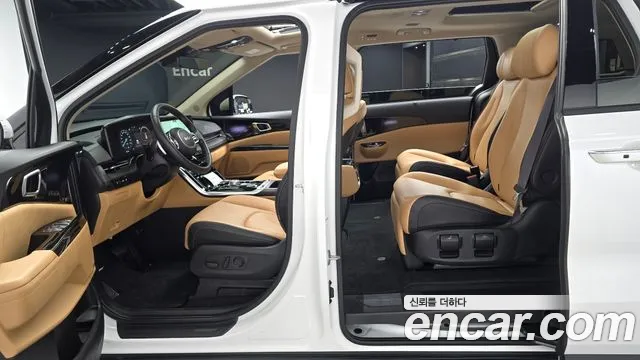 Kia Carnival 4th Gen — Фото автомобиля 11