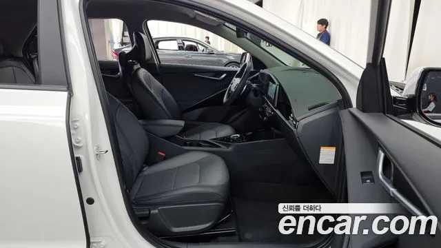 Kia Niro The All New Niro Prestige — Фото автомобиля 11