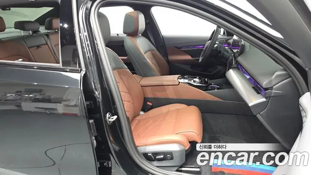 BMW 5-Series 5 серия (G60) 530i xDrive M Sport Pro Special Edition — Фото автомобиля 24