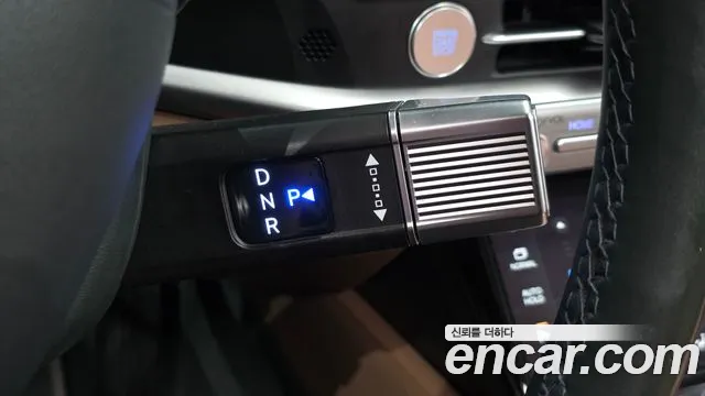 Hyundai Grandeur Grandeur (GN7) — Фото автомобиля 2