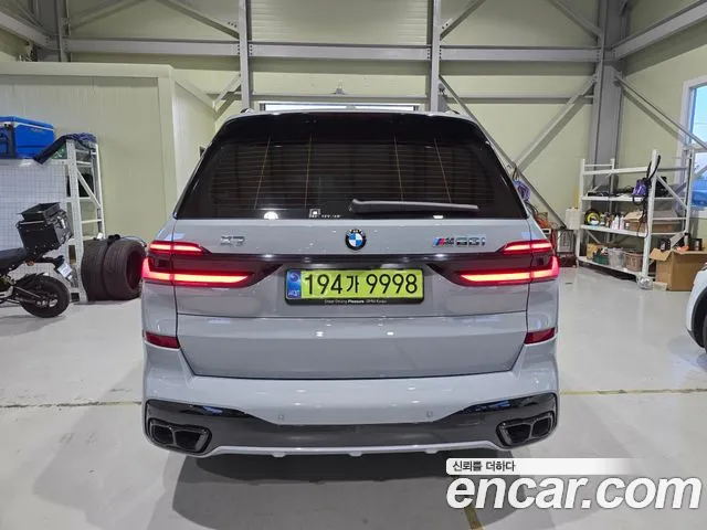 BMW X7 M60i xDrive M Sport 6 мест — Фото автомобиля 4