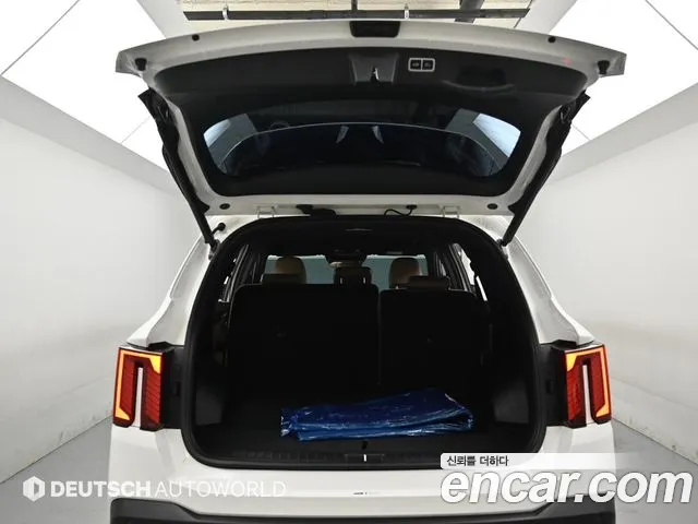 Kia Sorento Новый Sorento 4 поколение Бензин 2.5T 2WD — Фото автомобиля 18
