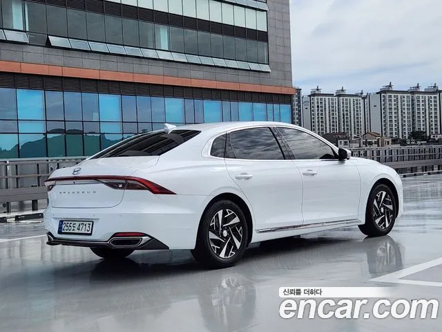 Hyundai Grandeur — Фото автомобиля 5
