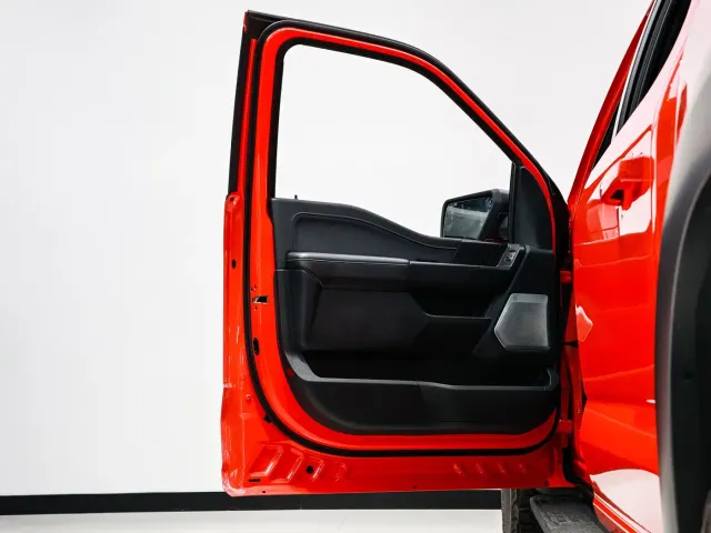 Ford F-150 Raptor — Фото автомобиля 13