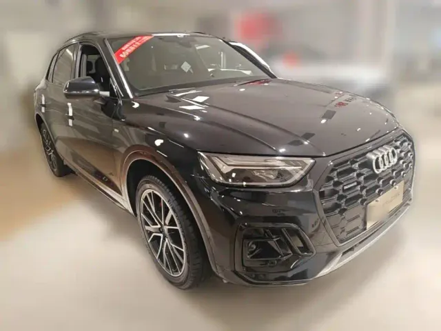Audi Q5L — Фото автомобиля 5