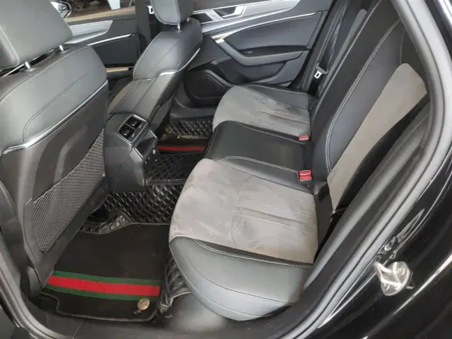 Audi A6L — Фото автомобиля 23