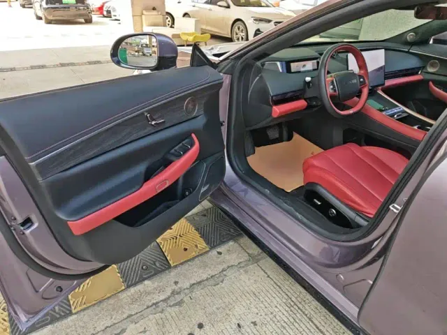 Exeed Exlantix ES 2025 Range Extender Max Urban Assist — Фото автомобиля 15