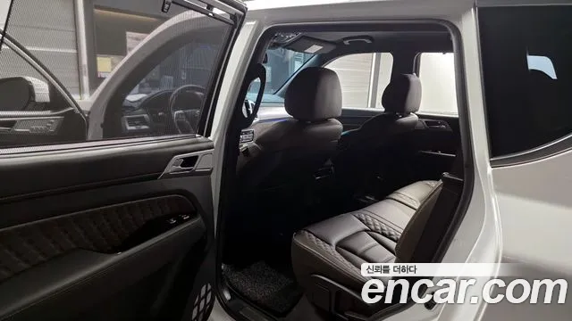 KG_Mobility_Ssangyong Rexton All Rexton Дизель 2.2 4WD — Фото автомобиля 11