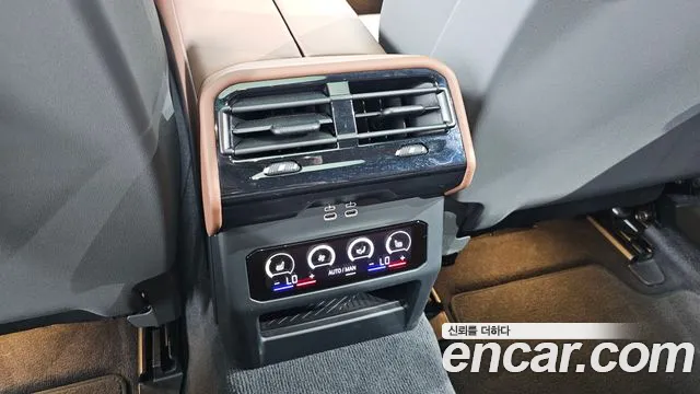 BMW 5 Series G60 — Фото автомобиля 27