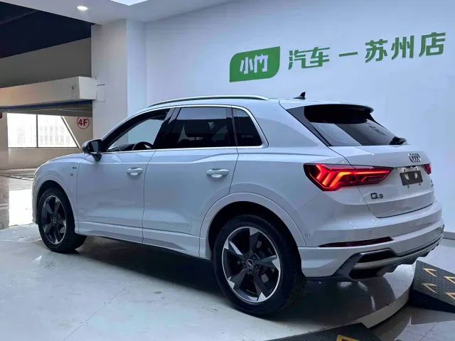 Audi Q3 — Фото автомобиля 4