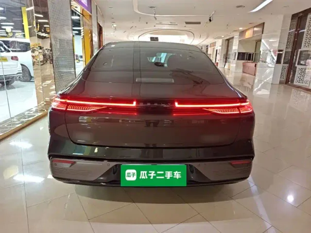 Geely Galaxy Xingyao 8 — Фото автомобиля 5
