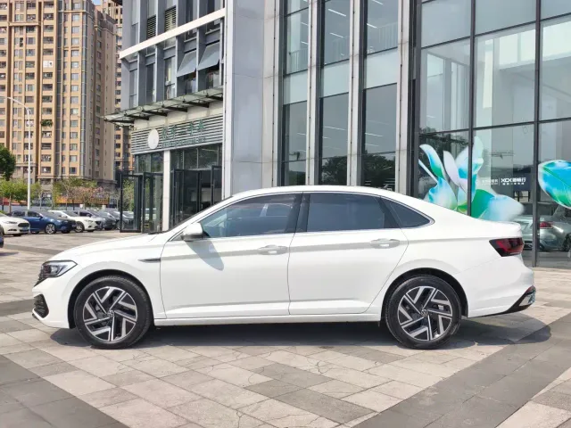Volkswagen Sagitar — Фото автомобиля 3
