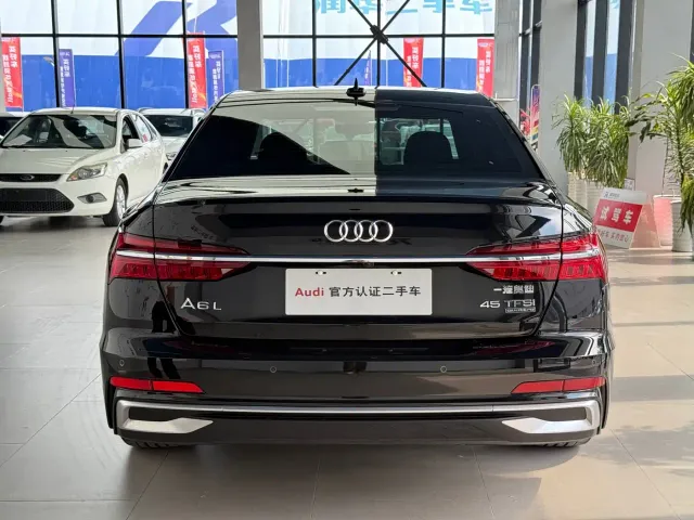 Audi A6L — Фото автомобиля 4