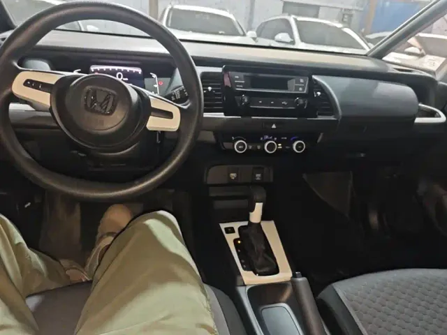 Honda Fit — Фото автомобиля 9