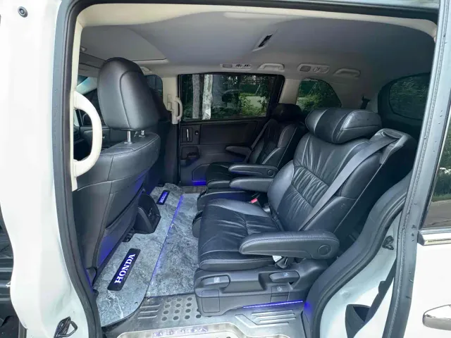 Honda Odyssey — Фото автомобиля 5
