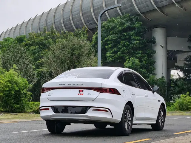 BYD Qin PLUS — Фото автомобиля 7
