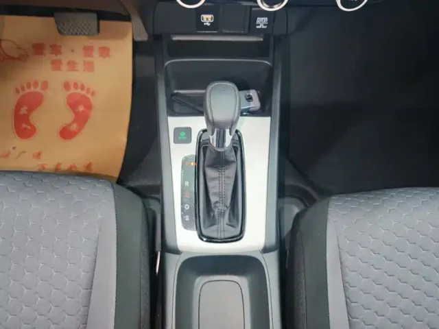 Honda Fit — Фото автомобиля 16