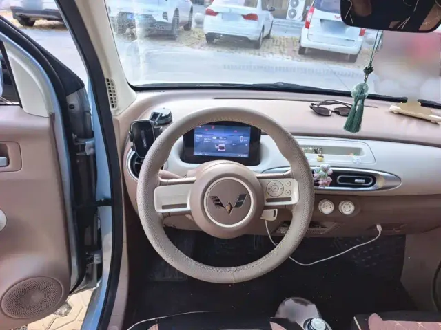 Wuling Hongguang Mini EV — Фото автомобиля 2