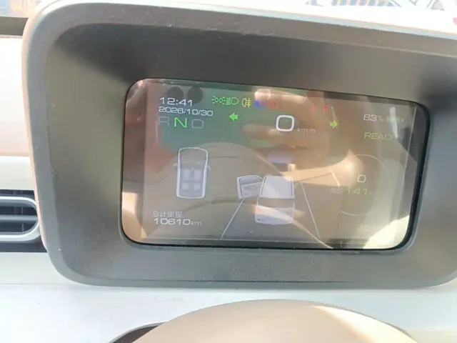 Wuling Hongguang Mini EV — Фото автомобиля 11