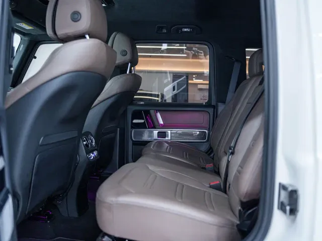Mercedes-Benz G-Class — Фото автомобиля 12