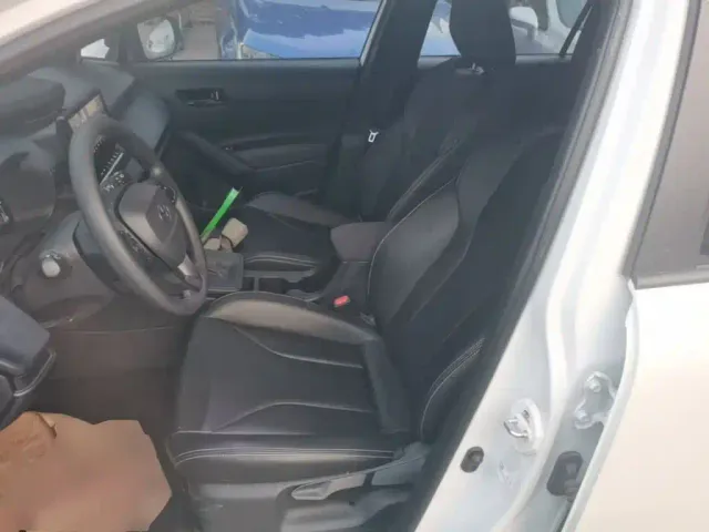 Toyota Corolla Cross — Фото автомобиля 14