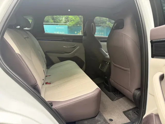 BYD Song PLUS — Фото автомобиля 7