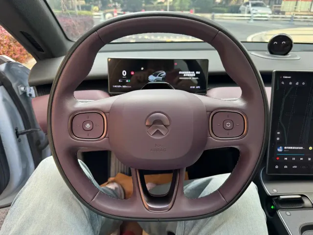 Nio ET5 Touring — Фото автомобиля 9