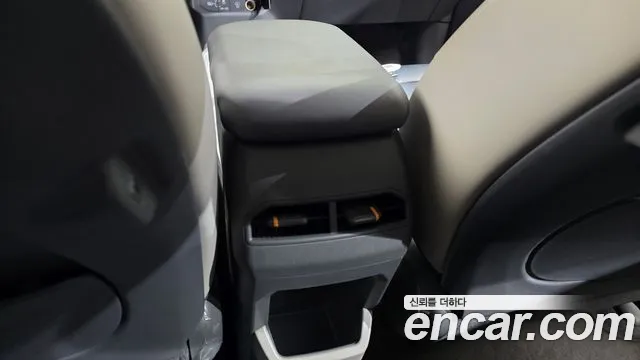 Kia EV3 — Фото автомобиля 27