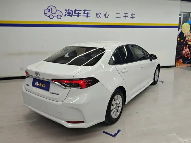 Toyota Corolla — Фото автомобиля 3