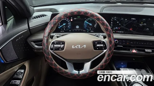 Kia K8 Hybrid — Фото автомобиля 19