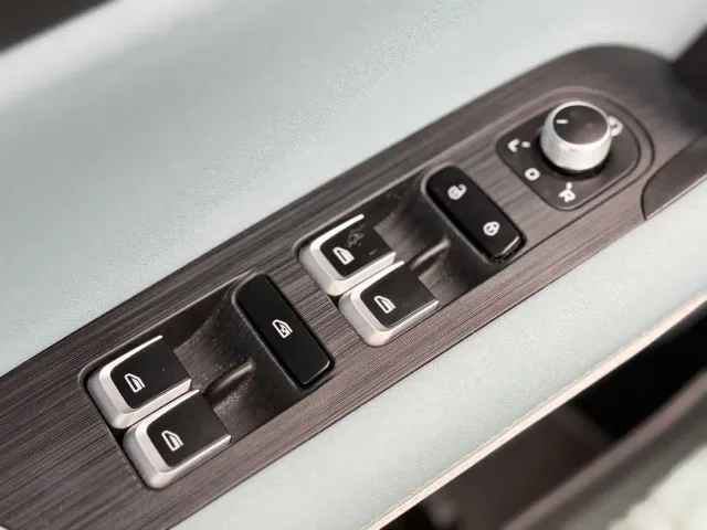 Geely Emgrand S — Фото автомобиля 14