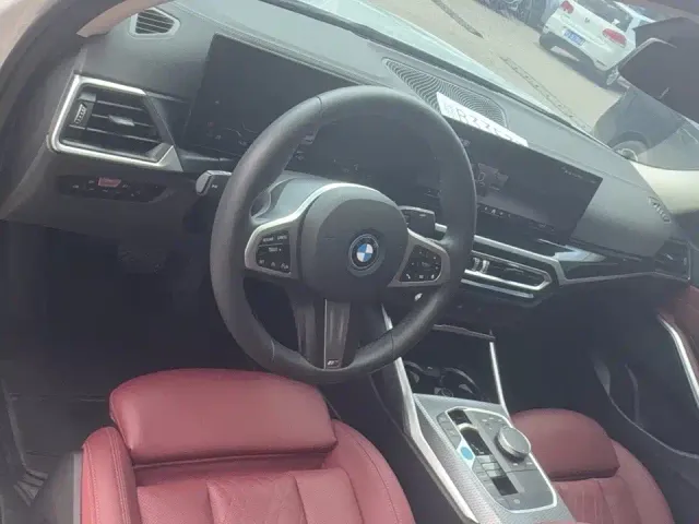 BMW i3 — Фото автомобиля 5