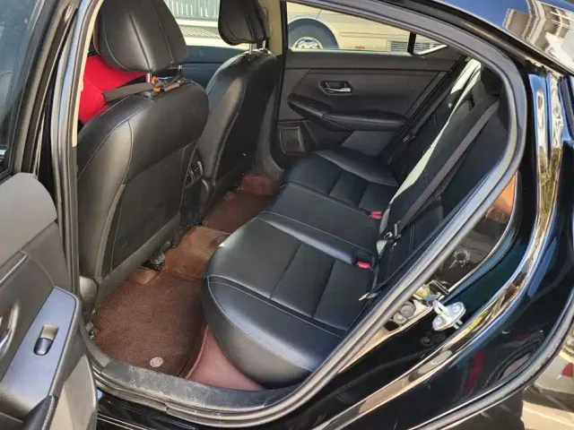 Nissan Sylphy — Фото автомобиля 11